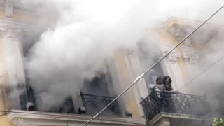 https://www.newsit.gr/ellada/ypothesi-marfin-neo-vary-katigoritirio-gia-tromokratia-kai-24-apopeires-anthropoktonias-stous-treis-profylakismenous/4796319/